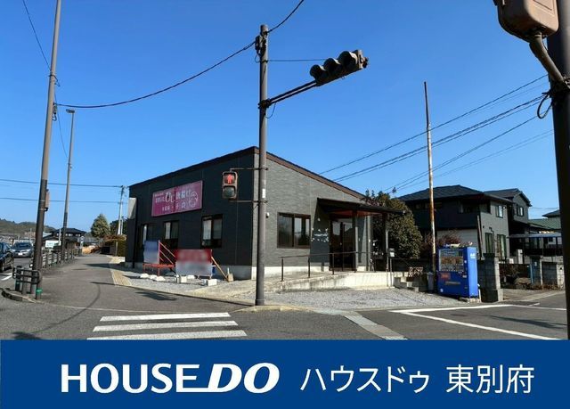 Stylish 1LDK Storefront Property in Hiji, Oita - Thumbnail 3