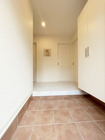 Modern 3SLDK House near Okamoto Station, Kobe - Thumbnail 2