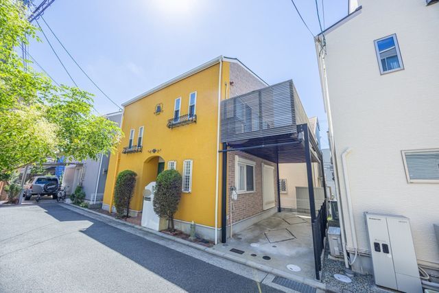 Modern 3SLDK House near Okamoto Station, Kobe - Image 1