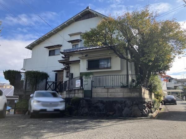 4SLDK Detached House for Sale in Hirakata, Osaka - Thumbnail 2