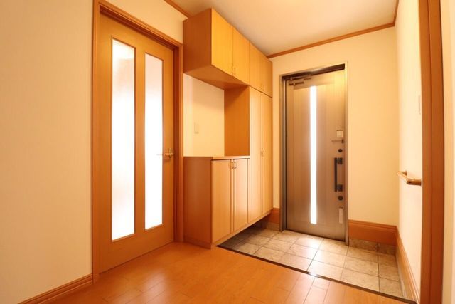 5LDK House for Sale in Yokkaichi, Mie - 124.5 sqm - Thumbnail 2