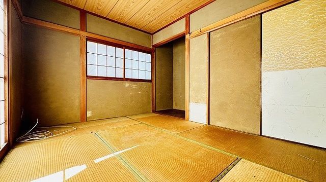 4LDK Detached House for Sale in Kumatori, Osaka - 57 Tsubo Land - Thumbnail 4