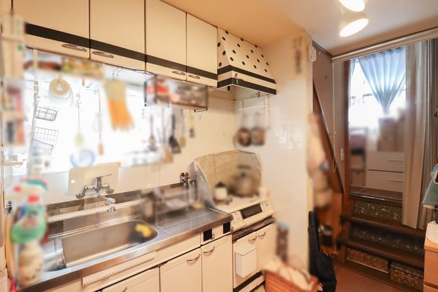3DK House for Sale in Yamashina, Kyoto - 55.97m² - Thumbnail 3