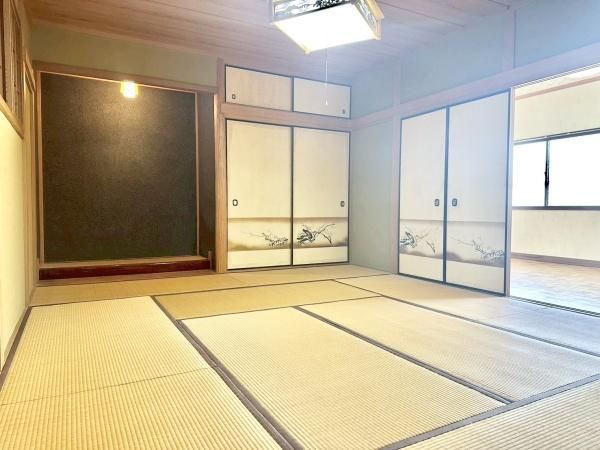 8DK Family Home Near Shuntokumichi Station, Higashi-Osaka - Thumbnail 4