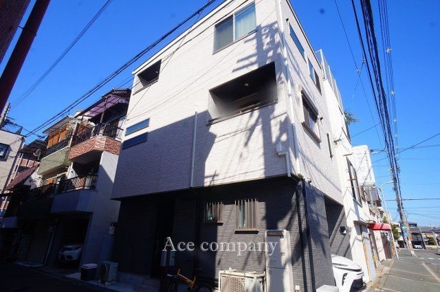 2023 Sekisui House 3LDK with Underfloor Heating in Osaka Ikuno - Thumbnail 3