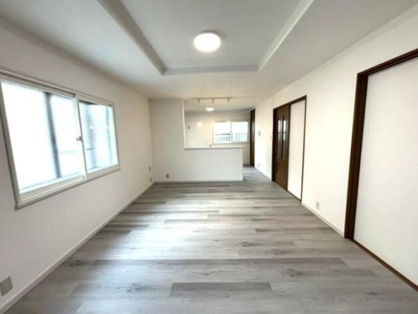 Renovated 3LDK House for Sale in Ukyo Ward, Kyoto - Thumbnail 4