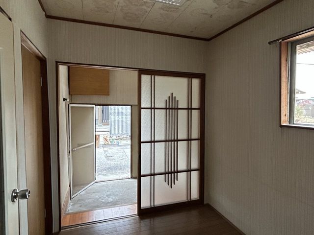 4DK House for Sale in Nakatsu City, Oita - 79m2 - Thumbnail 3