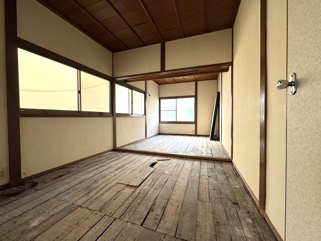 4K Wooden House for Sale in Kadoma City, Osaka - Near Ohwada Station - Thumbnail 3