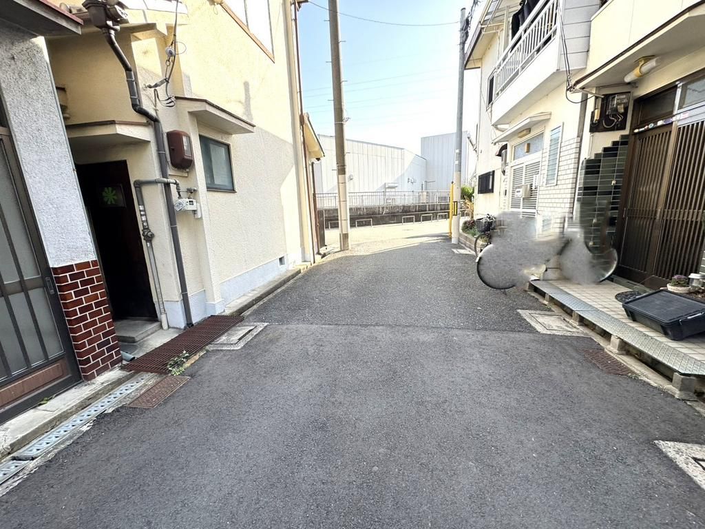 4K Wooden House for Sale in Kadoma City, Osaka - Near Ohwada Station - Thumbnail 2