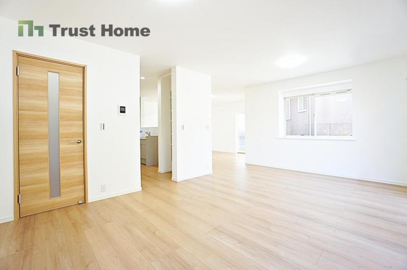 Renovated 3LDK Detached House in Kobe Kita Ward - Thumbnail 3