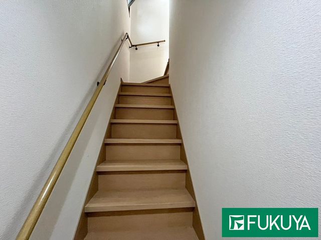 Modern 3-Story House for Sale in Kyoto's Nakagyo Ward - Thumbnail 3