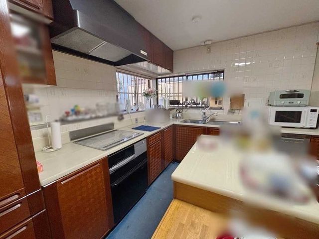 6DK House for Sale in Yao City, Osaka Prefecture - Thumbnail 3