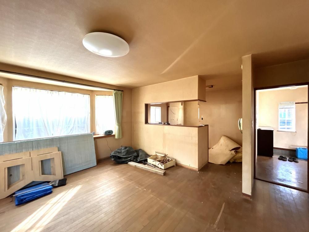 Renovated 3LDK House with Garden & Parking in Hakodate, Hokkaido - Thumbnail 3