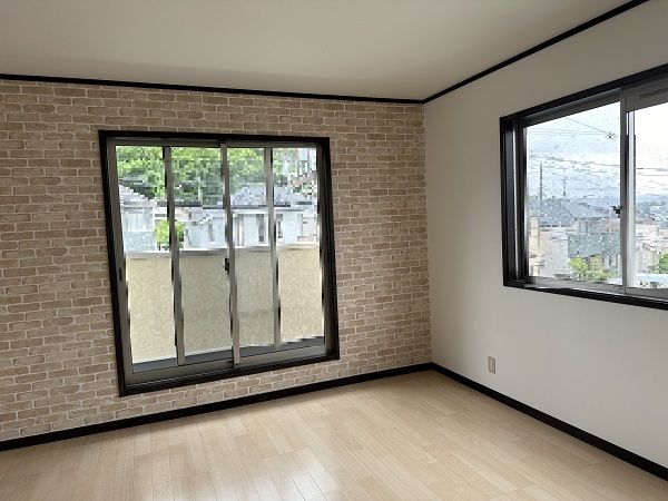 Renovated 4LDK House with Mist Sauna near Sakae Station, Kobe - Thumbnail 3