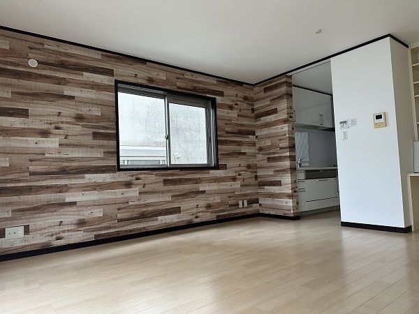 Renovated 4LDK House with Mist Sauna near Sakae Station, Kobe - Thumbnail 2