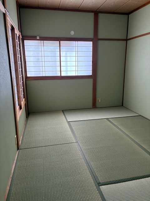 5LDK Detached House for Sale in Chuoakacho, Osaka - Thumbnail 4