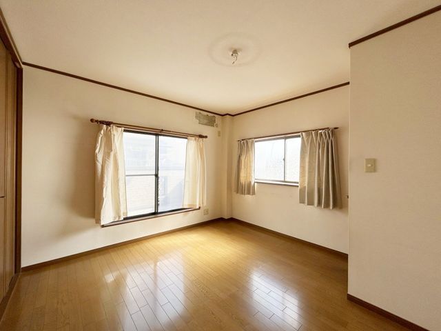 3SLDK House for Sale in Sakai City, Naka-ku, Osaka - 113.67 sqm - Thumbnail 3