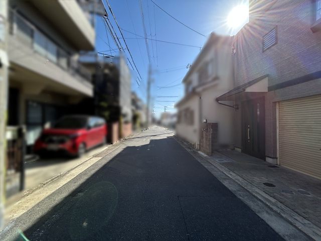 3SLDK House for Sale in Sakai City, Naka-ku, Osaka - 113.67 sqm - Thumbnail 2