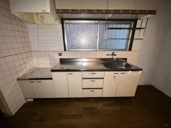 4LDK Detached House for Sale in Kawachinagano, Osaka - Thumbnail 3
