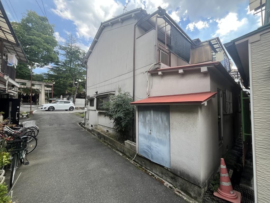 Terrace House for Sale in Higashiosaka, Osaka - 2SLDK - Thumbnail 4