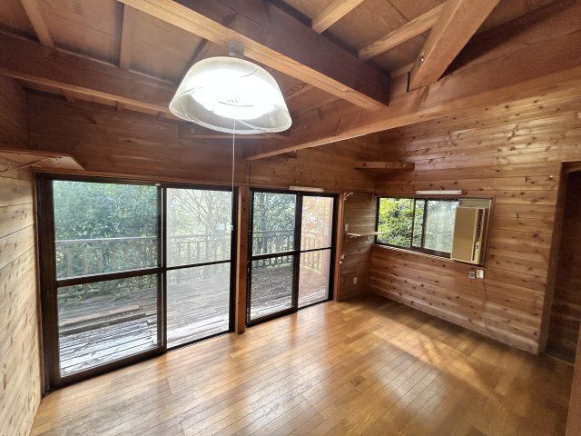 1LDK Wooden House with Loft for Sale in Arita, Wakayama - Thumbnail 4