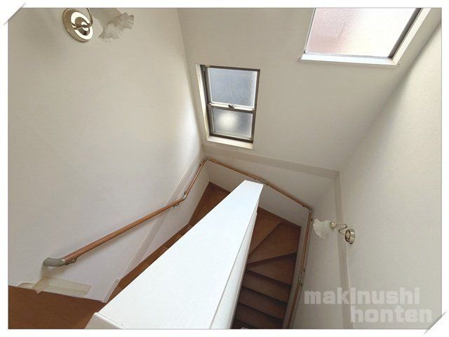 4LDK Detached House for Sale in Tomidahayashi, Osaka - Thumbnail 3