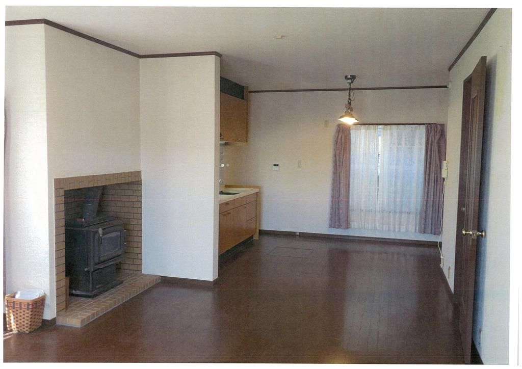 4LDK Detached House for Sale in Nantan City, Kyoto - Thumbnail 3