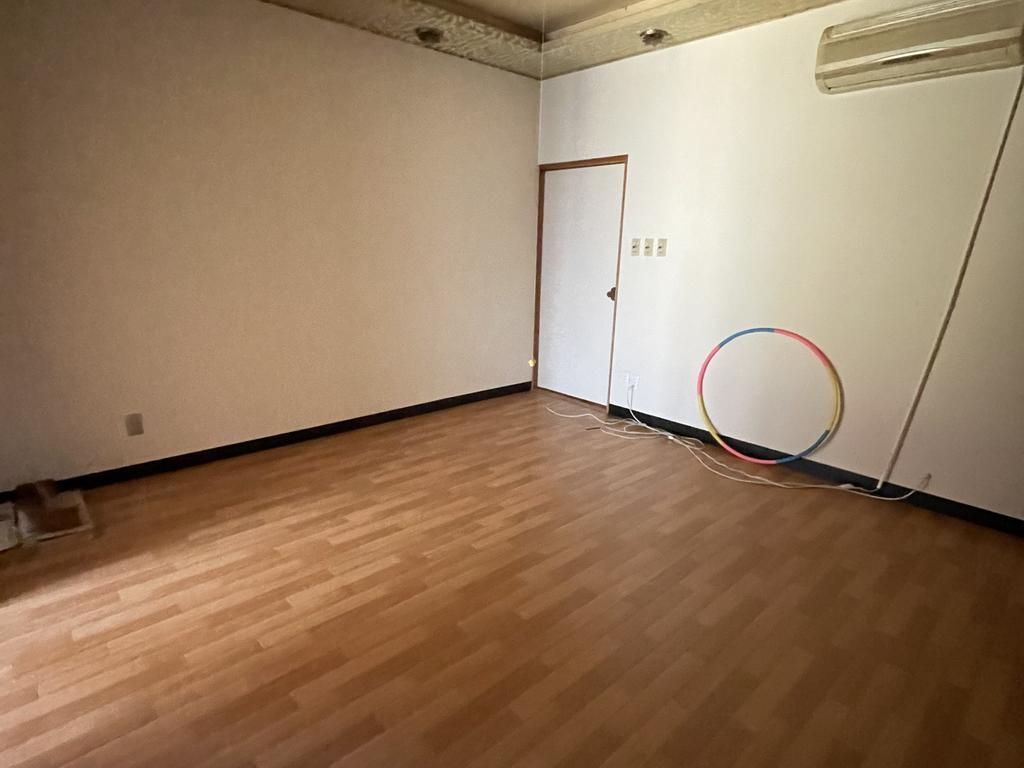 7DK House for Sale in Gobo City, Wakayama – 230 sqm - Thumbnail 3