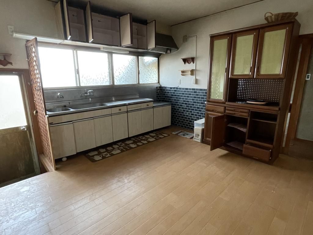7DK House for Sale in Gobo City, Wakayama – 230 sqm - Thumbnail 4