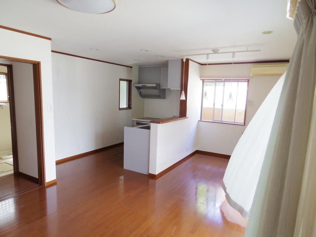 4SLDK Detached House for Sale in Hidaka River Town, Wakayama - Thumbnail 2