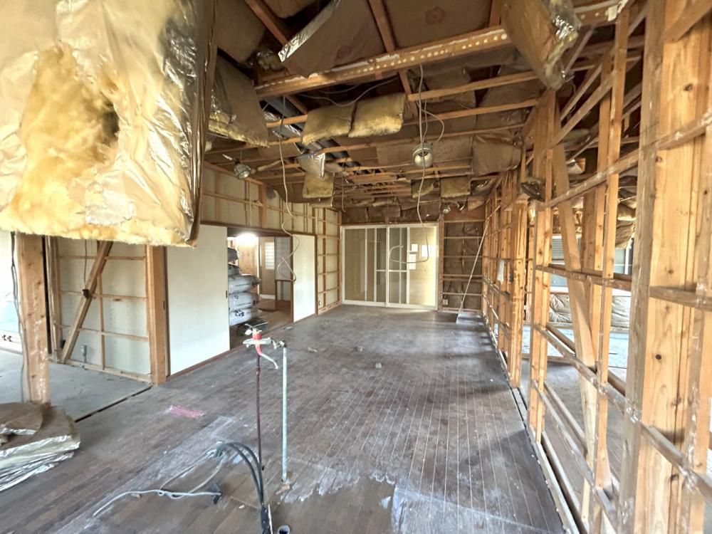 Renovated 5LDK Single-Story House for Sale in Shibushi, Kagoshima - Thumbnail 3