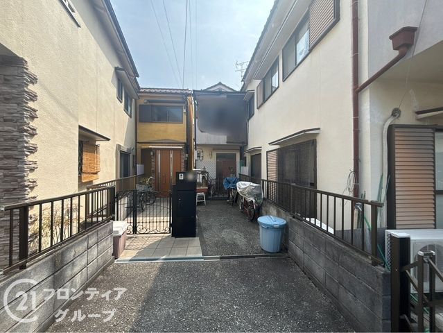 3LDK Detached House for Sale in Amagasaki, Hyogo - Thumbnail 3