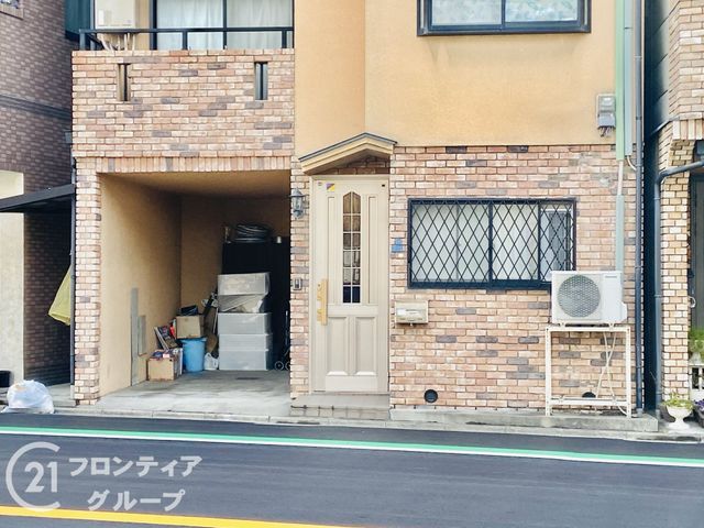 4LDK House with Loft near Moriguchi-shi Station, Osaka - Thumbnail 3