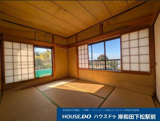 5DK Terraced House for Sale in Sennan City, Osaka - Thumbnail 3