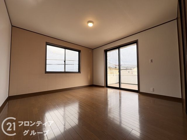2LDK House for Sale in Nara City - 90.49 sqm - Renovated - Thumbnail 4