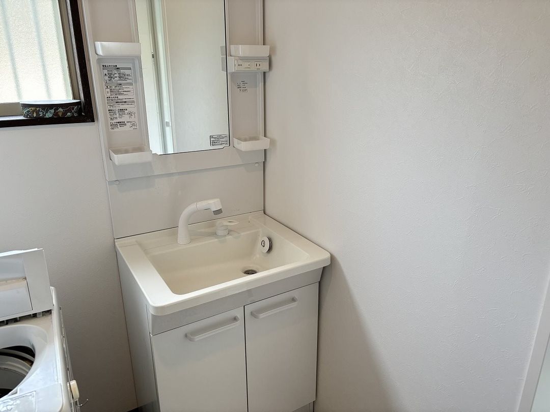 4SLDK House for Sale in Yamatokoriyama, Nara - 123 sqm - Thumbnail 2