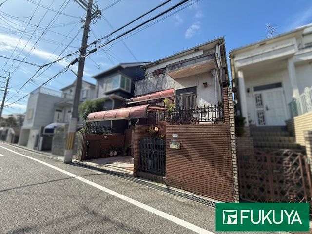 4LDK Detached House for Sale in Izumi City, Osaka - Thumbnail 2