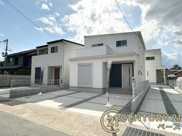 4SLDK Family Home for Sale in Tenri City, Nara - Thumbnail 2