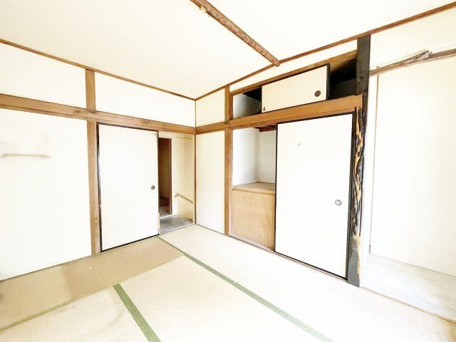 3DK House for Sale in Minato-ku, Osaka City - Thumbnail 3