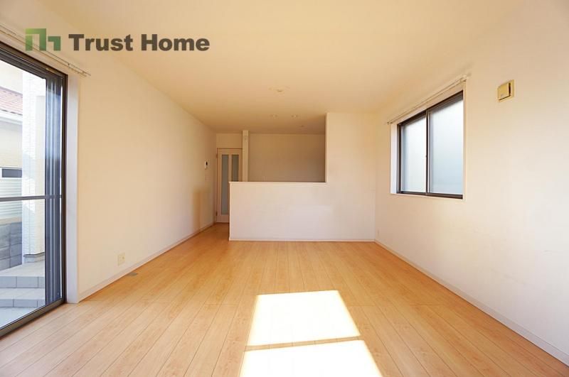 2020-Built 4LDK House with Parking for 2 in Kobe Tarumi - Thumbnail 4