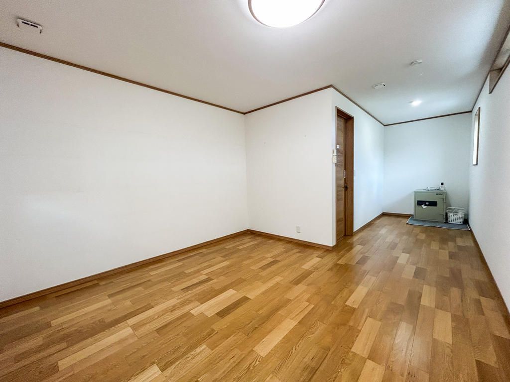 4LDK Modern House with Solar Power in Tsuruta, Ishikawa - Thumbnail 4