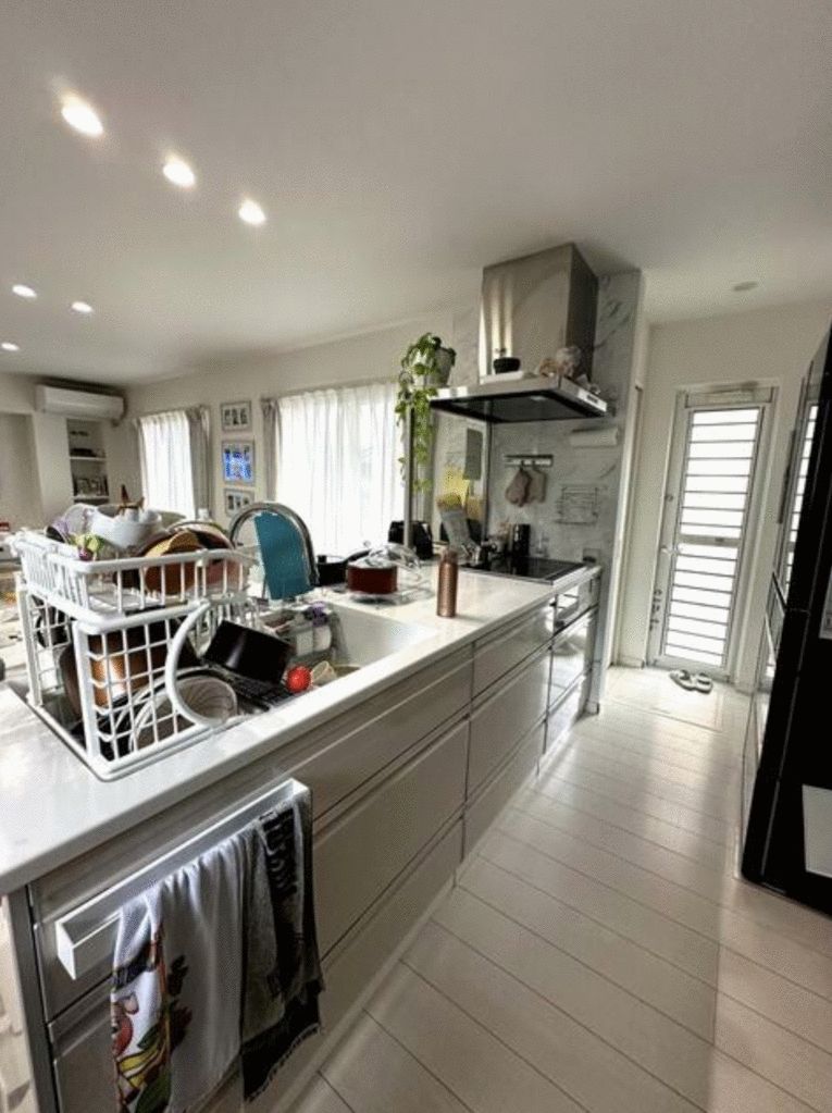 Modern 4LDK House with Solar Power in Kameyama, Mie - Thumbnail 3