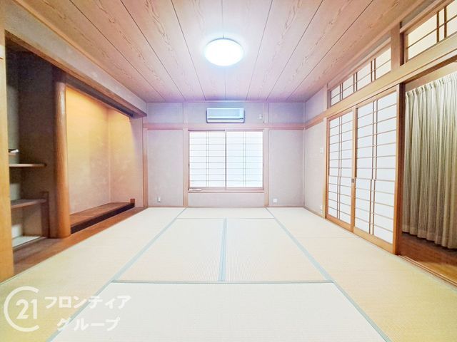 6SLDK House for Sale in Himeji Near Nozato Station - Thumbnail 4
