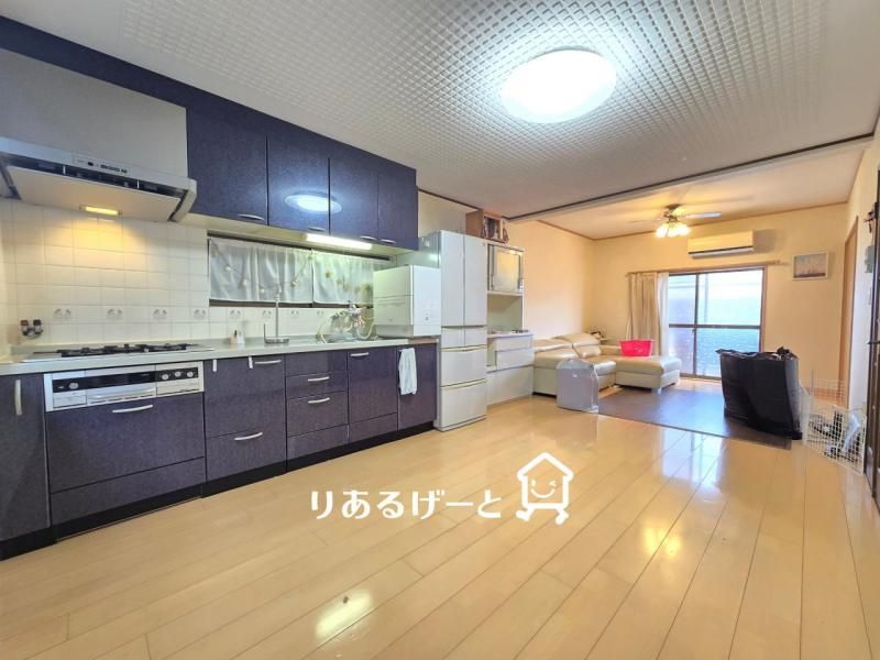 3LDK Detached House for Sale in Higashiosaka, Osaka - Thumbnail 3