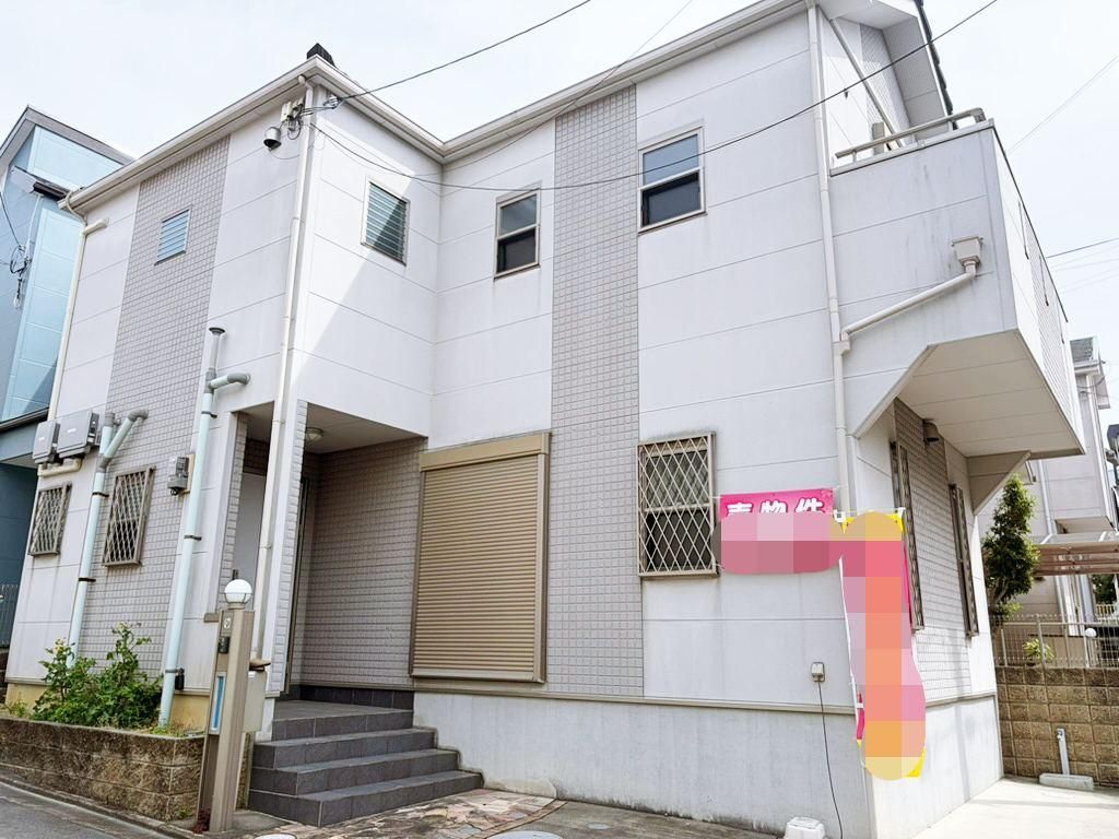Renovated 4LDK House for Sale in Habikino, Osaka - Thumbnail 3