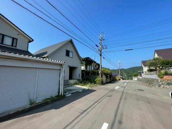 Modern 2LDK House for Sale in Isonoura, Wakayama City - Thumbnail 4