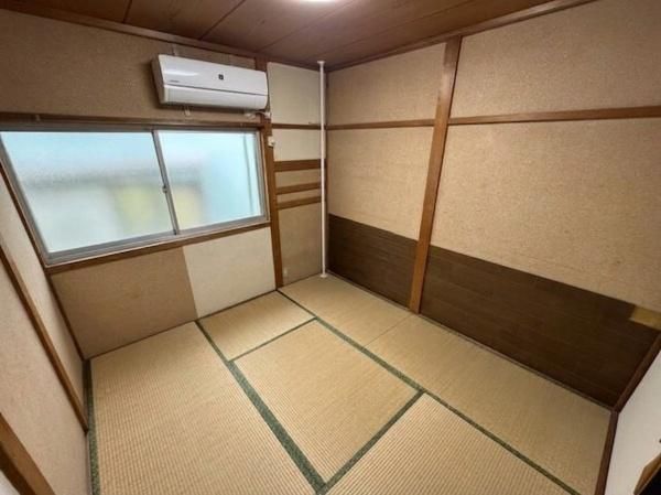 4DK House for Sale in Kadoma, Osaka – 64.07 sqm - Thumbnail 2