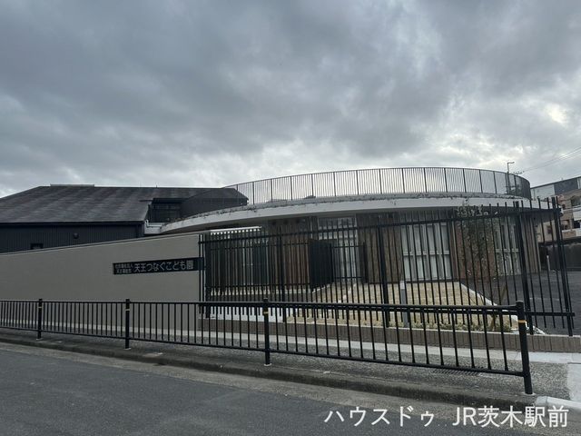 4LDK Detached House for Sale in Ibaraki, Osaka - Spacious Traditional Home - Thumbnail 2