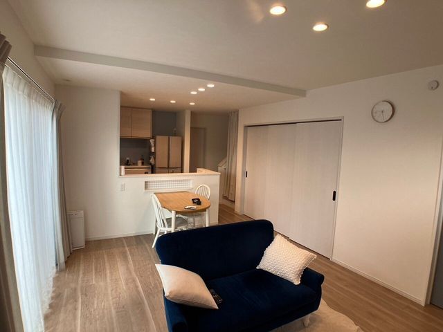 Charming 4SLDK House in Hofu, Yamaguchi - Built 2020 - Thumbnail 4