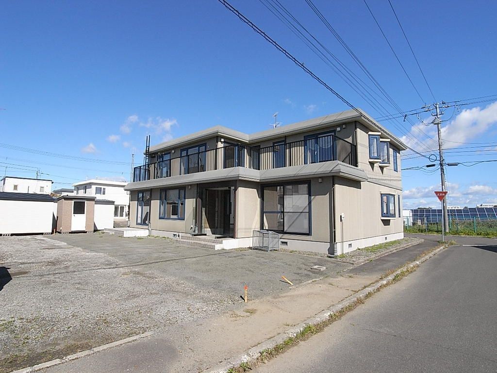 Spacious 6LDK Detached House for Sale in Kushiro, Hokkaido - Thumbnail 2